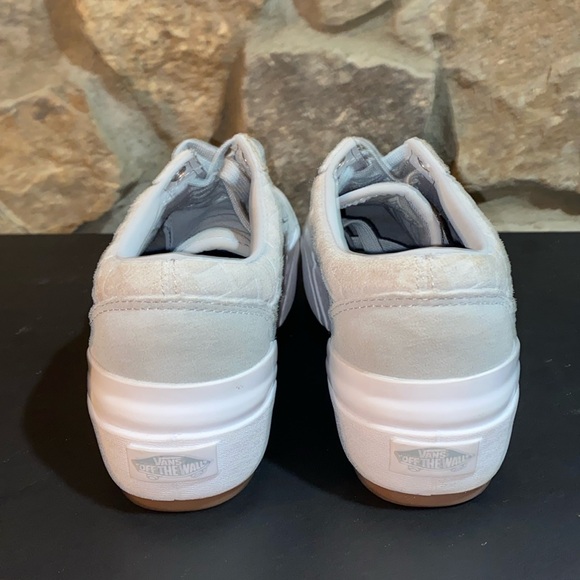 Vans Gray Suede Embossed and Stacked.Size 8 - Picture 3 of 10